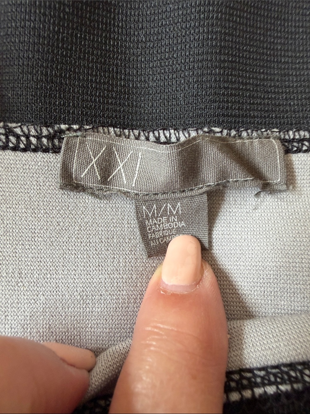 XXI Forever 21 Bodycon Colorblock Mini Skirt | Juniors M/M - Picture 4 of 5